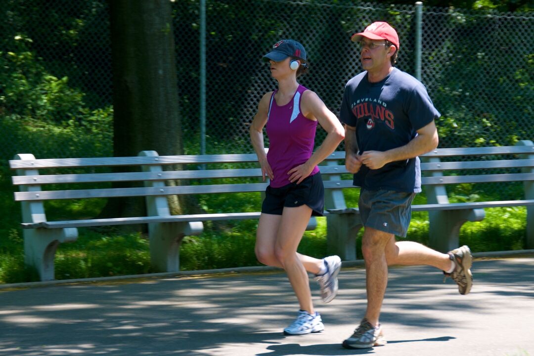 Klasyczny jogging (bieganie) przez trzy miesiące pomoże schudnąć